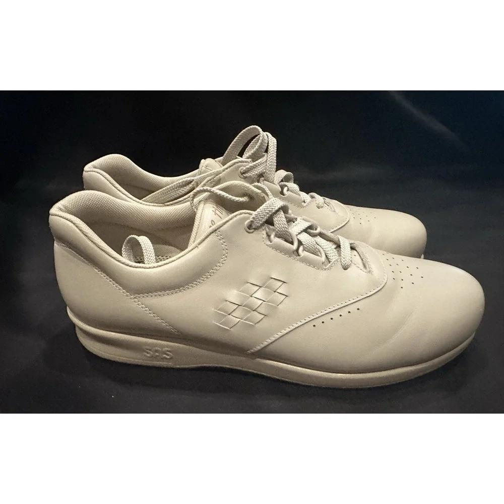 SAS Freetime Walking Shoes Women 10.5Bone Lace Up Tripad Comfort Walking Sneaker